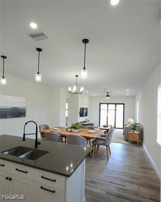 2164 BARKER BLVD, FORT MYERS, FL 33916 - Image d62f46466a41e3abc4d45c0b210d5921/487500079
