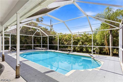 Tiny photo for 204 SE 18th Street, Cape Coral, FL 33990 (MLS # 2026026183)