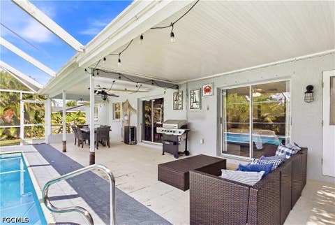 Tiny photo for 204 SE 18th Street, Cape Coral, FL 33990 (MLS # 2026026183)