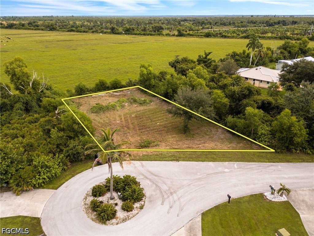 4491 Pine Hill Court