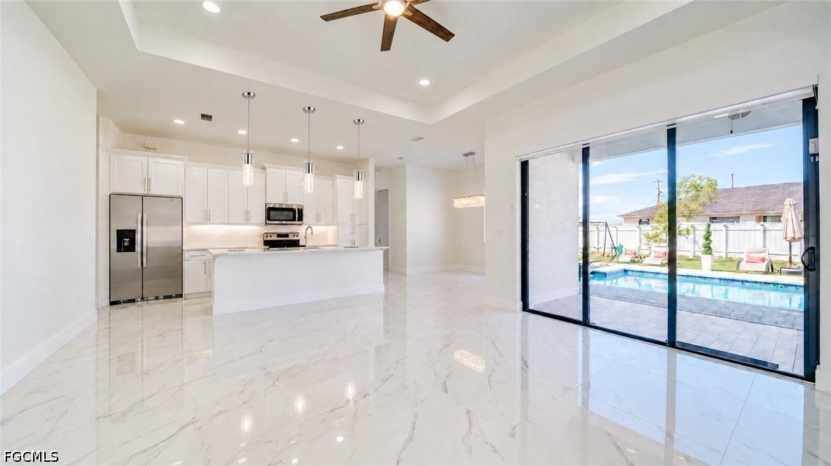 1447 SW 1ST Street