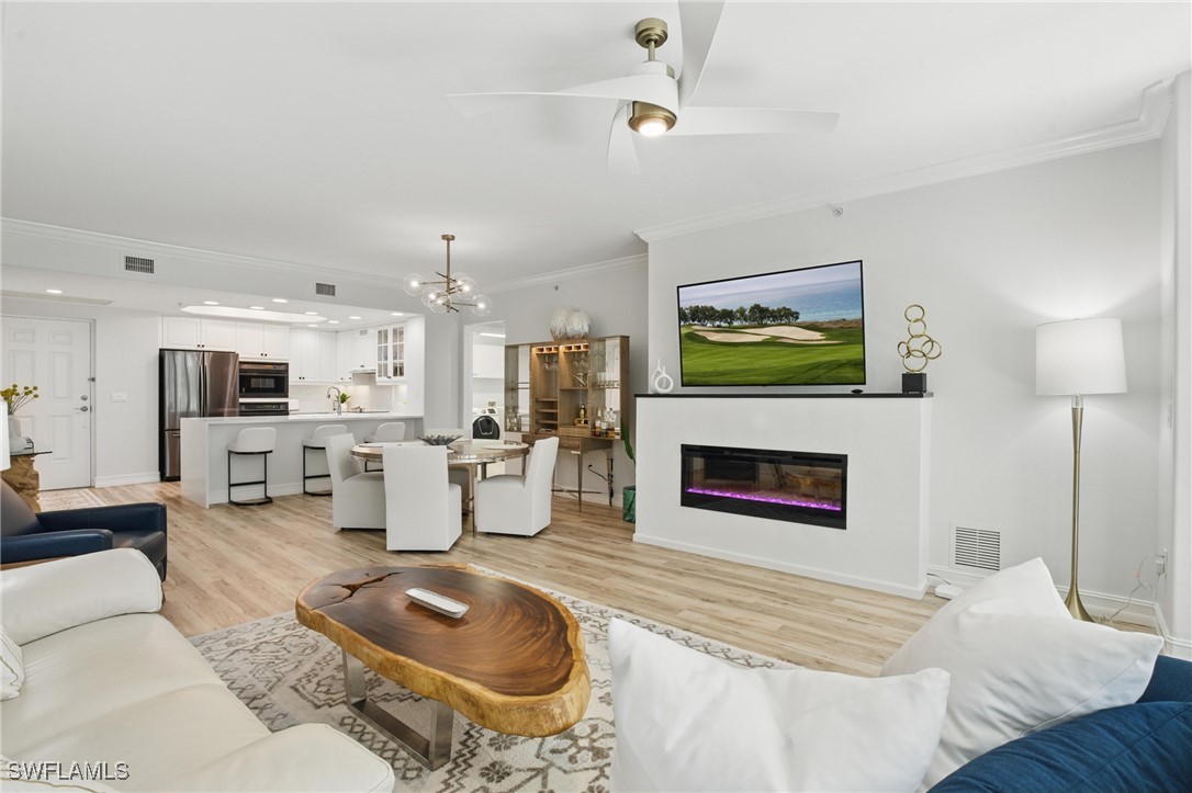 2728 Tiburon Boulevard E A104