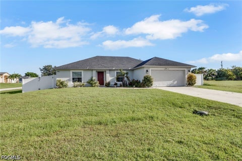 Photo of 327 SW 31st Street, Cape Coral, FL 33914 (MLS # 2026027470)