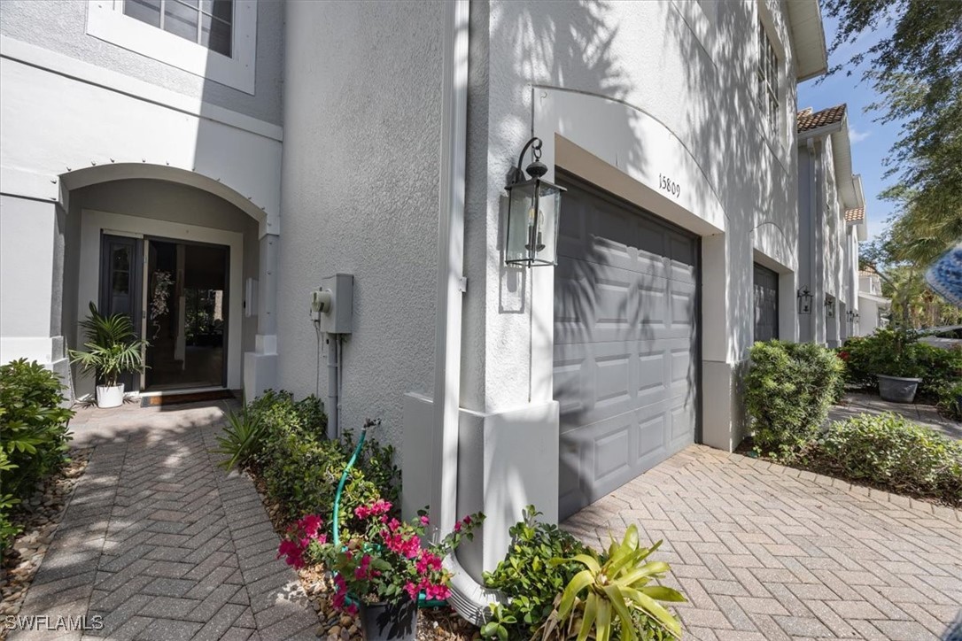 15809 Marcello Circle
