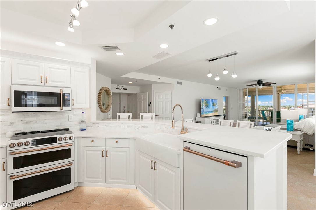1111 Swallow Avenue 1-602