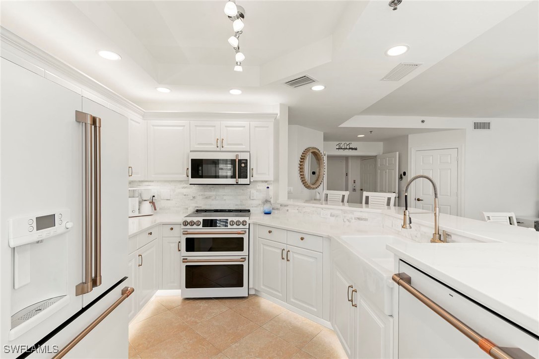 1111 Swallow Avenue 1-602