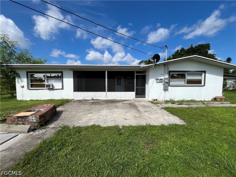 Tiny photo for 2031 Maravilla Circle, Fort Myers, FL 33901 (MLS # 2026033524)
