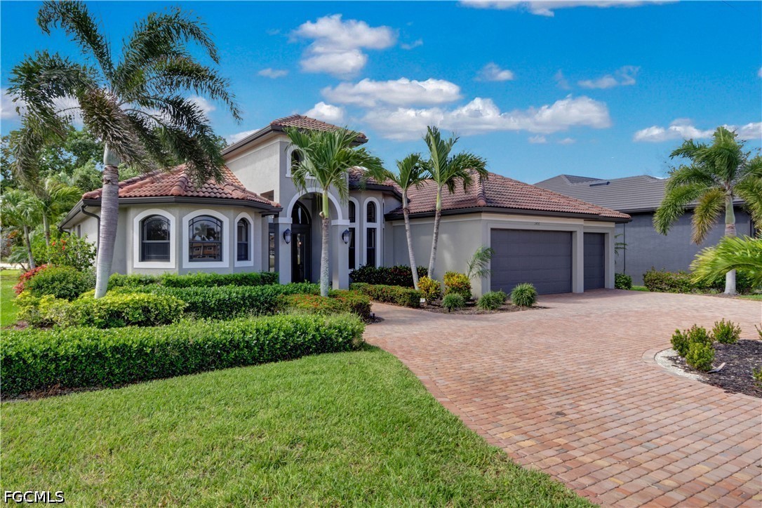1406 Cape Coral Parkway W