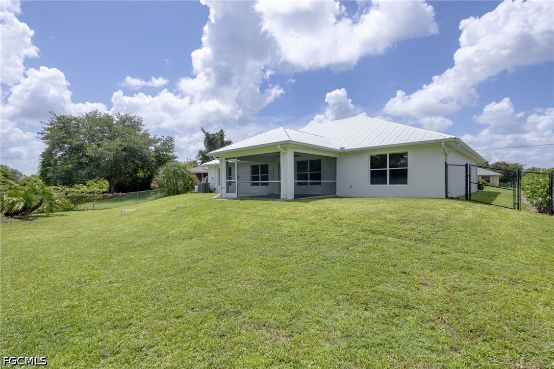 3014 11th Street W