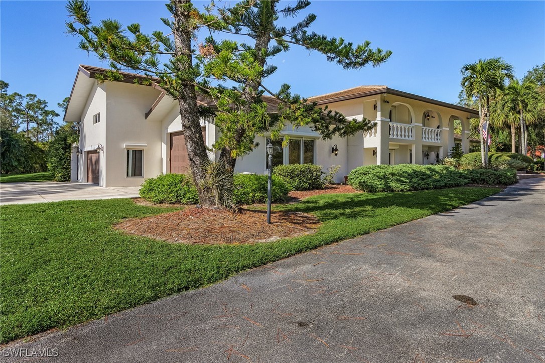 13580 Brynwood Lane