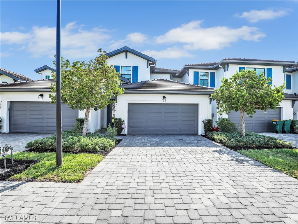 7524 Carnegie Way