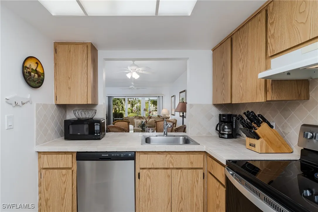 Naples, Florida 34114, United States, 2 Bedrooms Bedrooms, ,2 BathroomsBathrooms,Residential,Active,214919