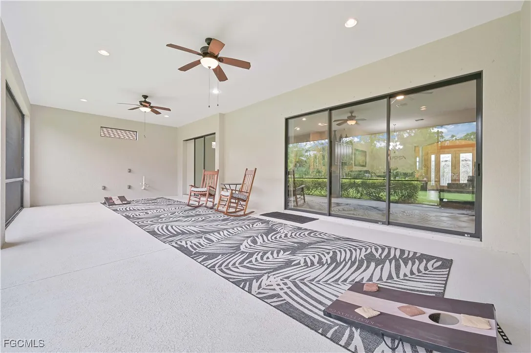 Alva, Florida 33920, United States, 2 Bedrooms Bedrooms, ,3 BathroomsBathrooms,Residential,Active,223962