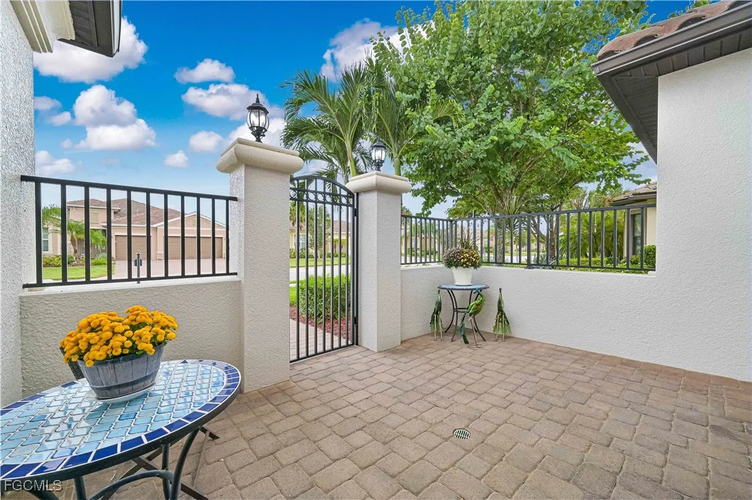 Alva, Florida 33920, United States, 2 Bedrooms Bedrooms, ,3 BathroomsBathrooms,Residential,Active,223962