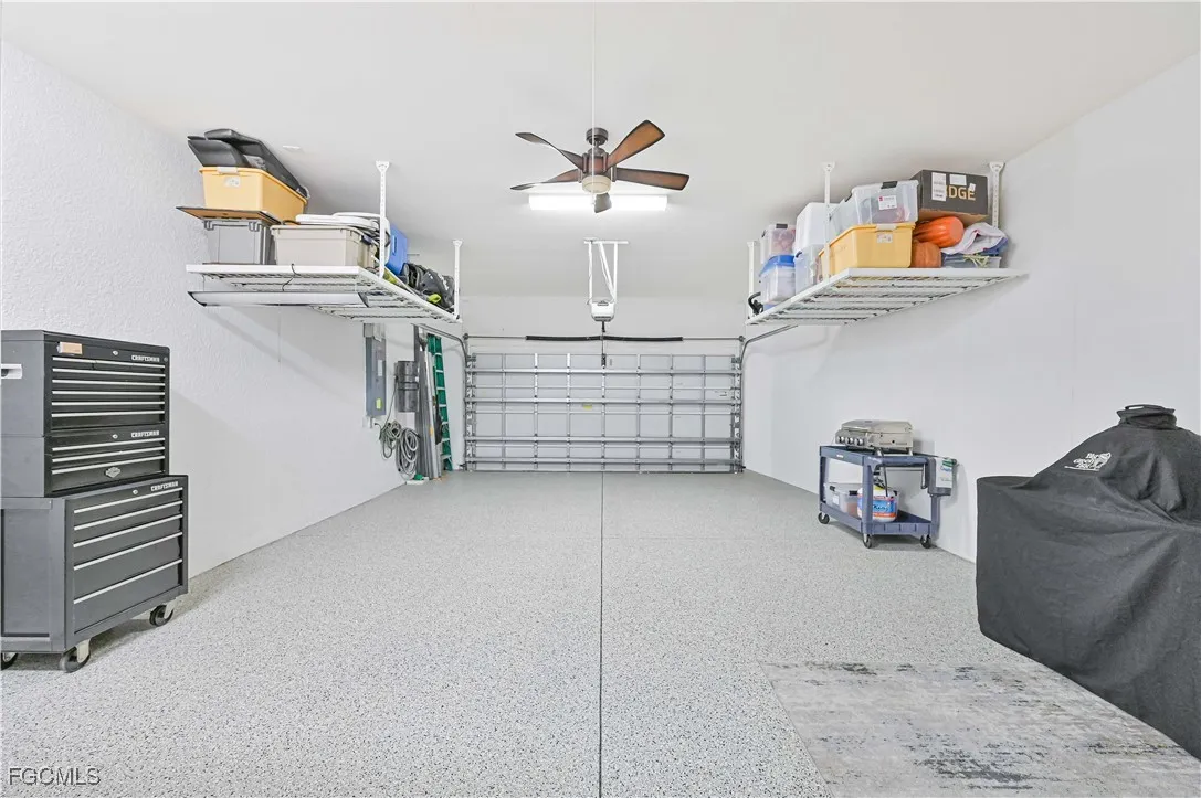 Alva, Florida 33920, United States, 2 Bedrooms Bedrooms, ,3 BathroomsBathrooms,Residential,Active,223962