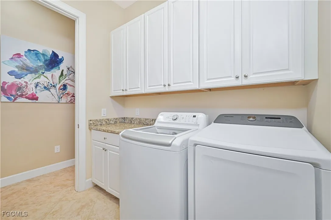 Alva, Florida 33920, United States, 2 Bedrooms Bedrooms, ,3 BathroomsBathrooms,Residential,Active,223962