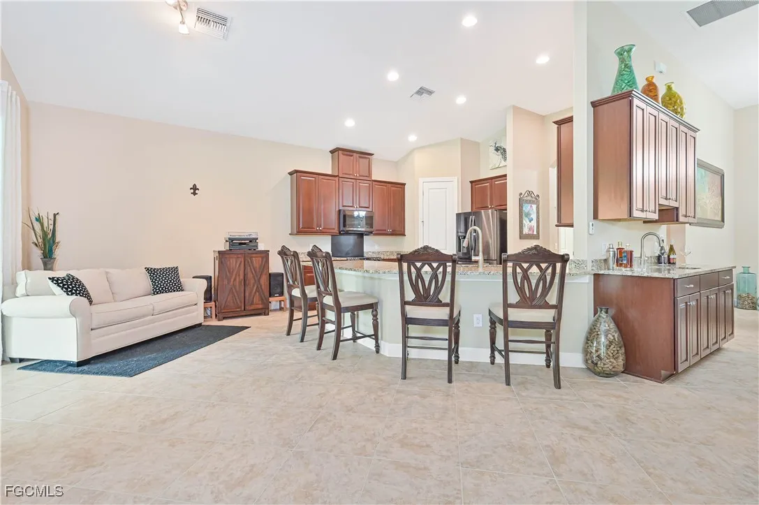 Alva, Florida 33920, United States, 2 Bedrooms Bedrooms, ,3 BathroomsBathrooms,Residential,Active,223962