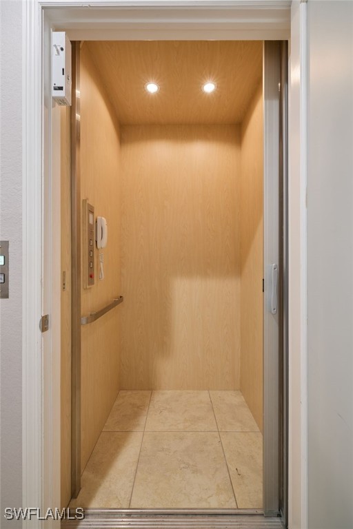 3560 Lansing Loop 202