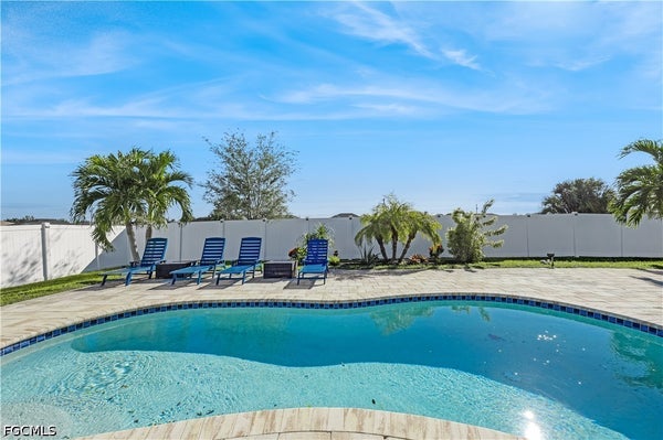 921 NW 8TH PL, CAPE CORAL, FL 33993 - Image d842ac622fd3389e2e71b8763ddc52dd/912294924