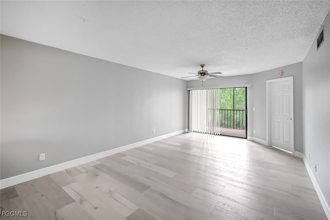 15206 Parkside Drive 102