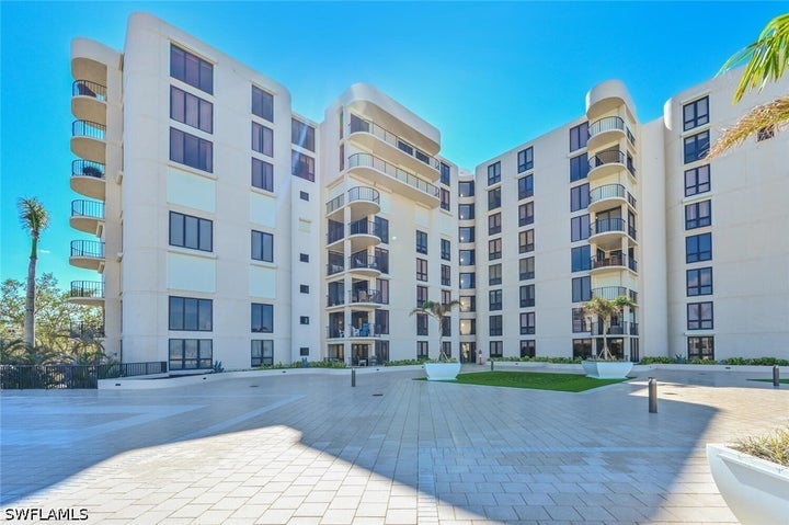 Photo 1 of 35 — 3115 Gulf Shore Boulevard N 608S, Naples, FL 34103
