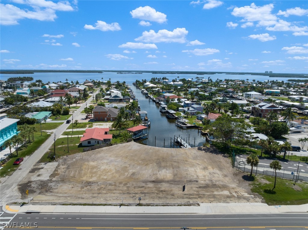 6555 Estero Boulevard 1-13