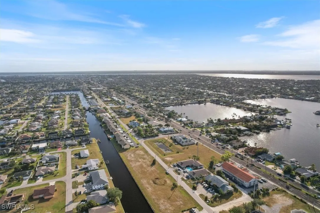 Cape Coral, Florida 33914, United States, 2 Bedrooms Bedrooms, ,2 BathroomsBathrooms,Residential,Active,226666