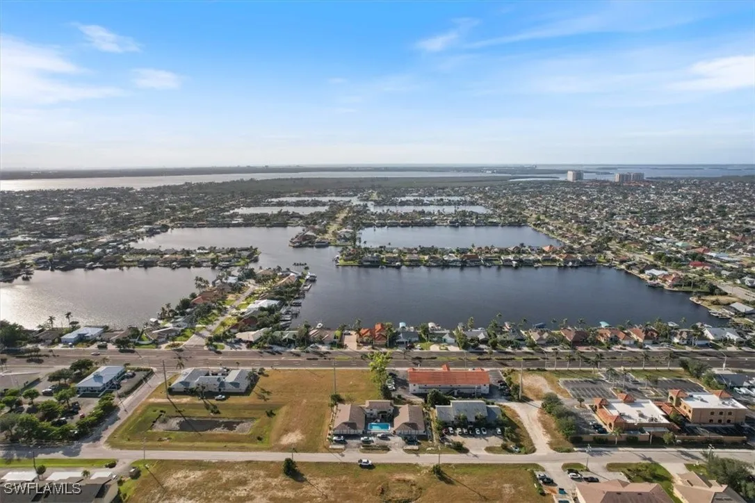 Cape Coral, Florida 33914, United States, 2 Bedrooms Bedrooms, ,2 BathroomsBathrooms,Residential,Active,226666