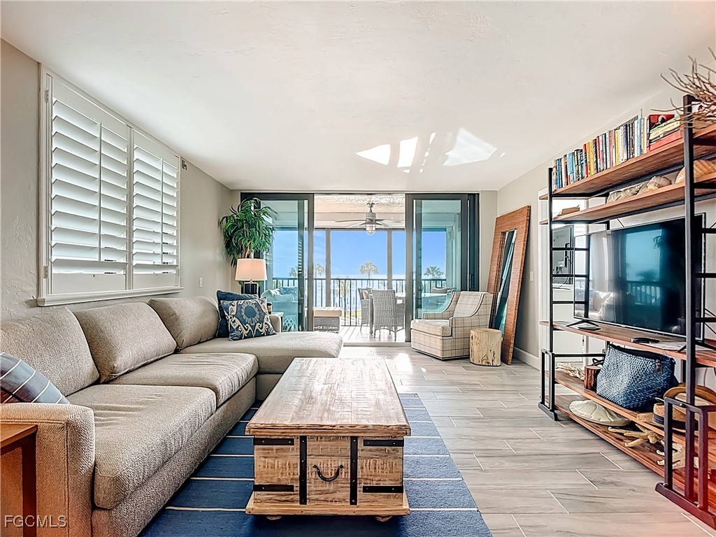 2810 Estero Boulevard 312