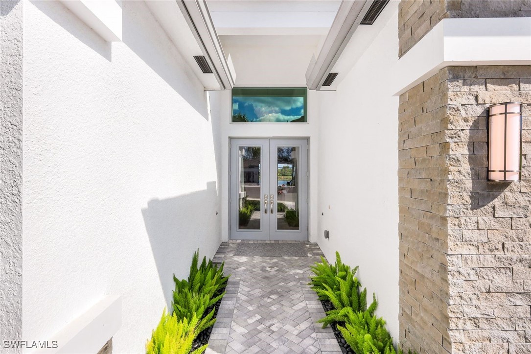 12092 Eucalyptus Way