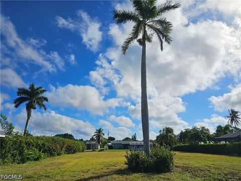 Tiny photo for 5275 Tiffany Court, Cape Coral, FL 33904 (MLS # 2026020171)