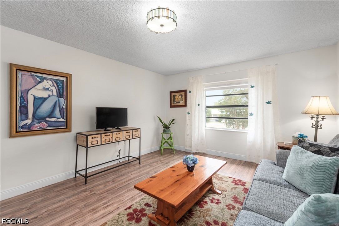 12620 Kenwood Lane C