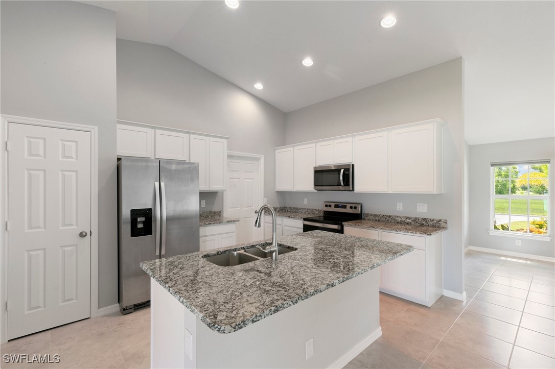 4732 NW 39th Avenue