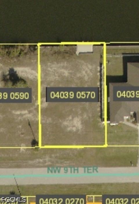 2627 NW 9th Terrace Cape Coral FL 33993