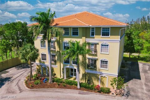 10090 Lake Cove Drive 101 Fort Myers FL 33908