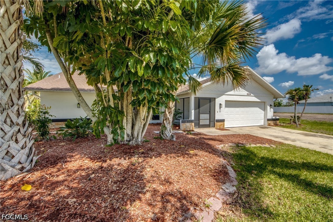 1124 NW 1st Place