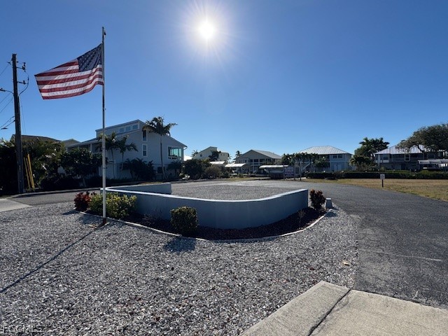 7772 Breakwater Court