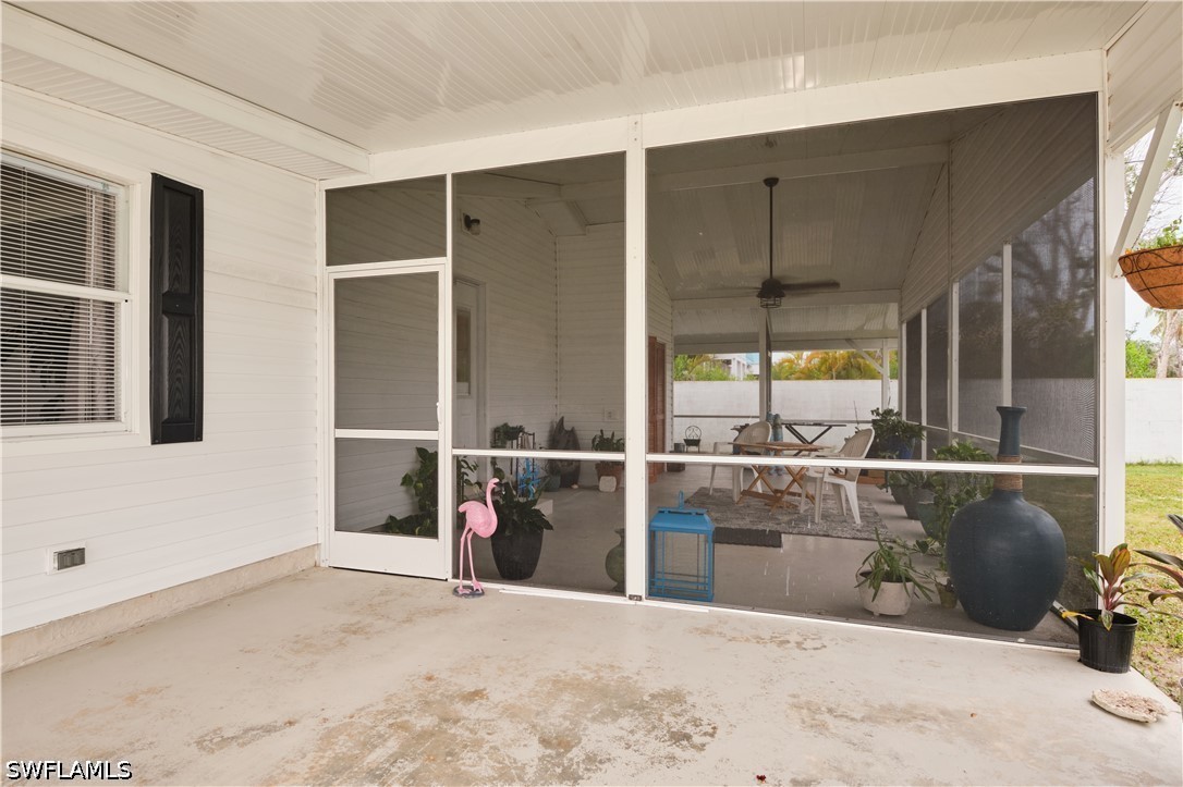 16820 Banyon - Photo 3