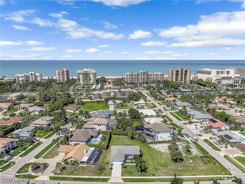 A home in MARCO ISLAND