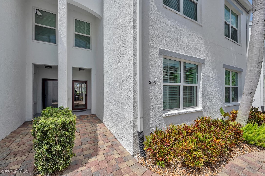 5963 Sand Wedge Lane 203