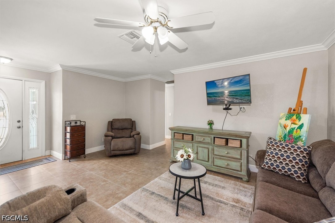 1720 Club House Road W