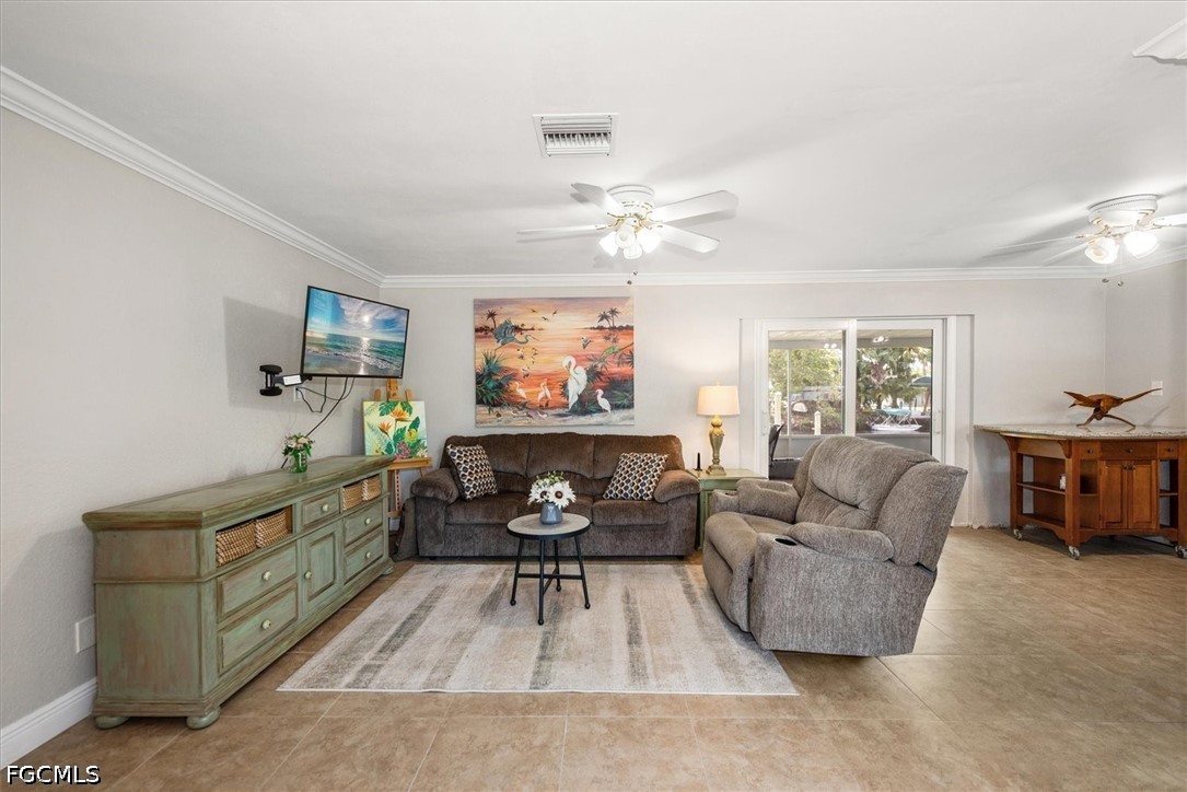 1720 Club House Road W