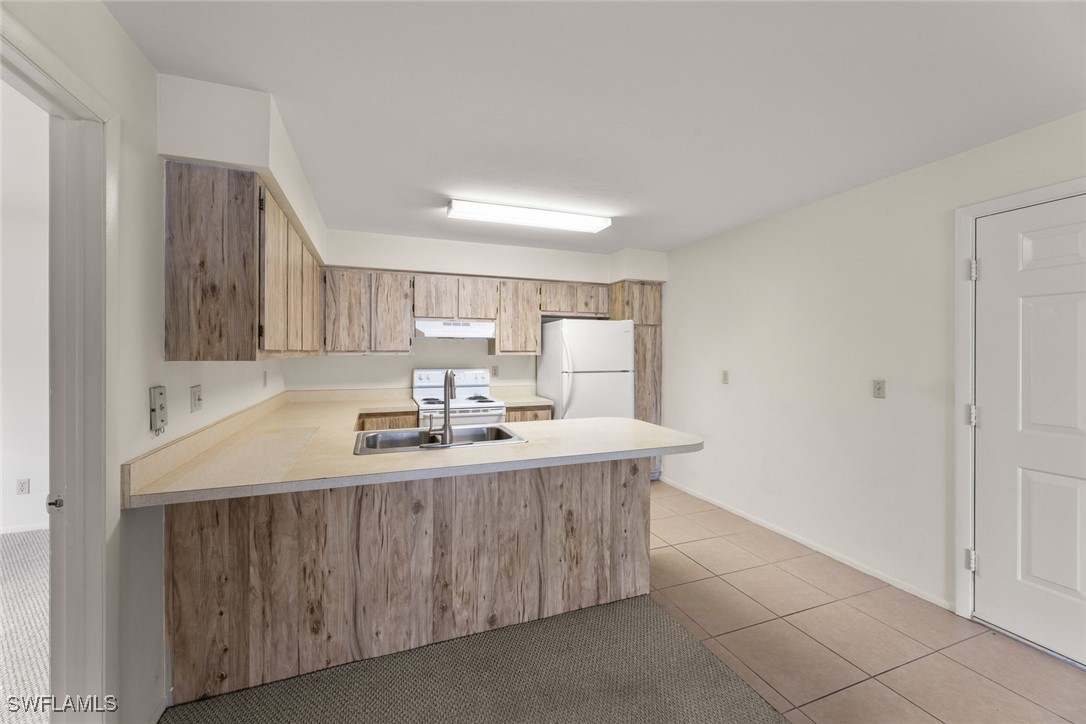 1100 Pondella Road 416