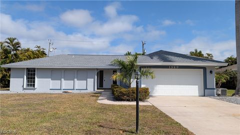 1329 Oaklawn Court Fort Myers FL 33919