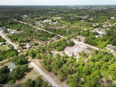 Tiny photo for 403 Wellington Avenue, Lehigh Acres, FL 33972 (MLS # 2026017211)