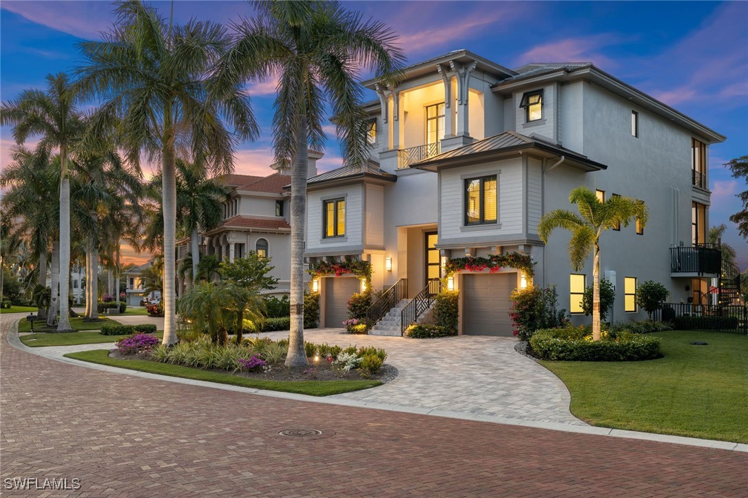 211 San Mateo Drive