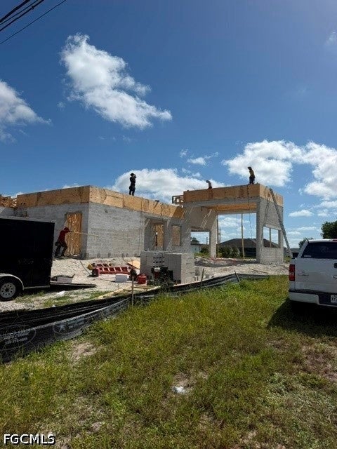 25 NW 19th Place