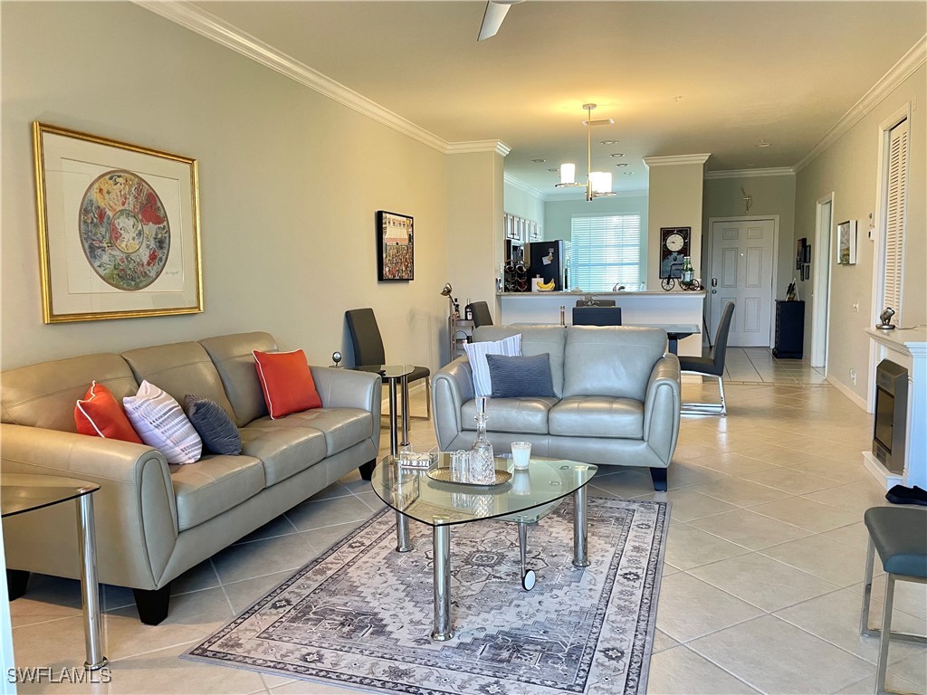8231 Parkstone Place 206