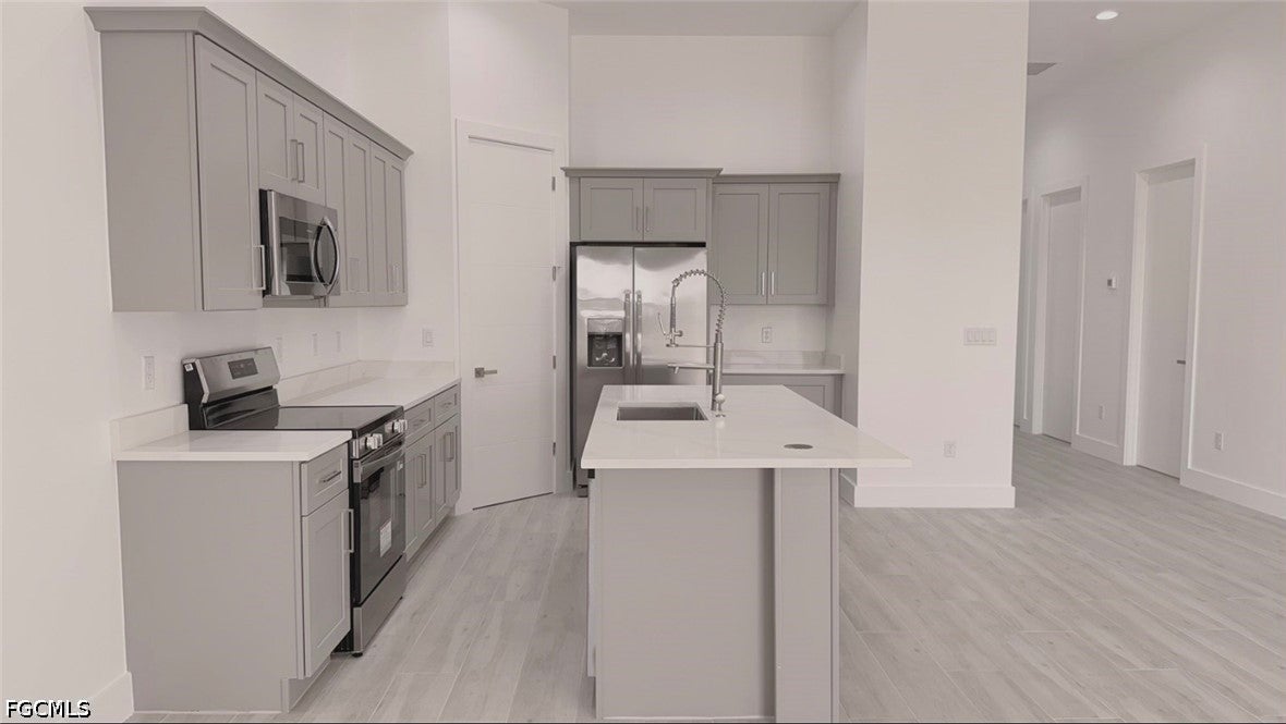 2102/2104 NE 16th Terrace