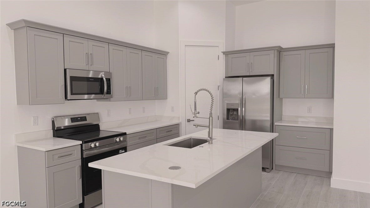 2102/2104 NE 16th Terrace